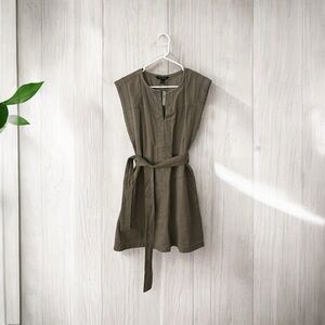 Banana Republic SPLIT-NECK MINI DRESS Banana Republic New with tag.